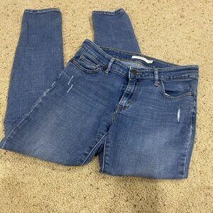 Levi’s 711 Skinny Jeans Size 29 Medium Wash Stretch Denim
